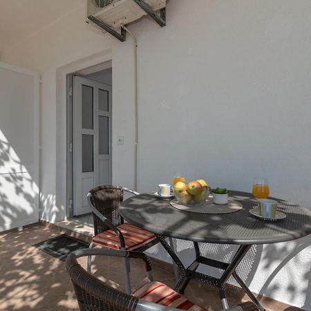 Apartments Villa Bella Vista Seget Trogir Bagian luar foto