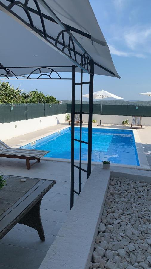 Apartments Villa Bella Vista Seget Trogir Bagian luar foto