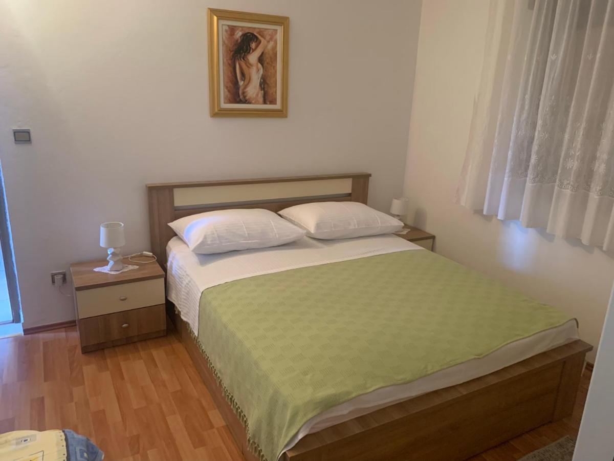 Apartments Villa Bella Vista Seget Trogir Bagian luar foto