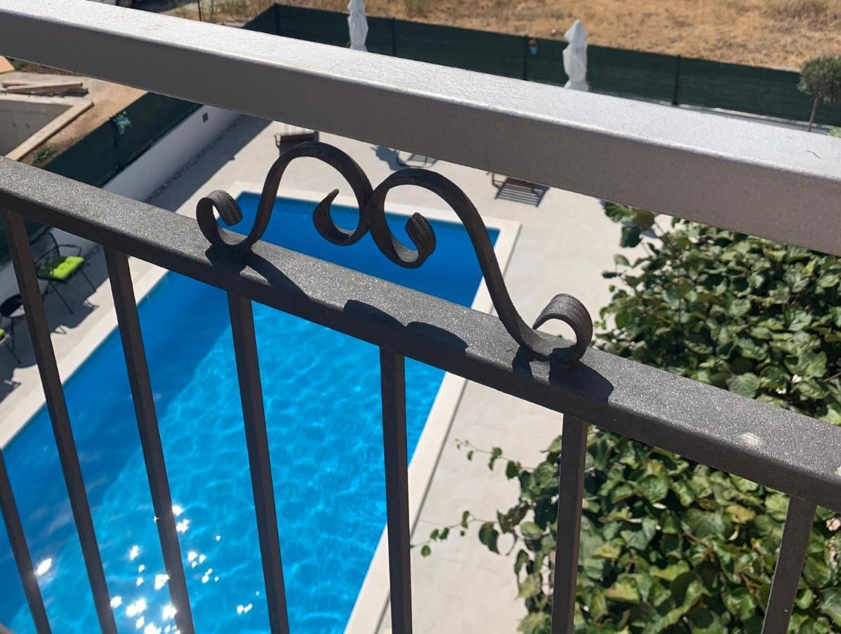 Apartments Villa Bella Vista Seget Trogir Bagian luar foto