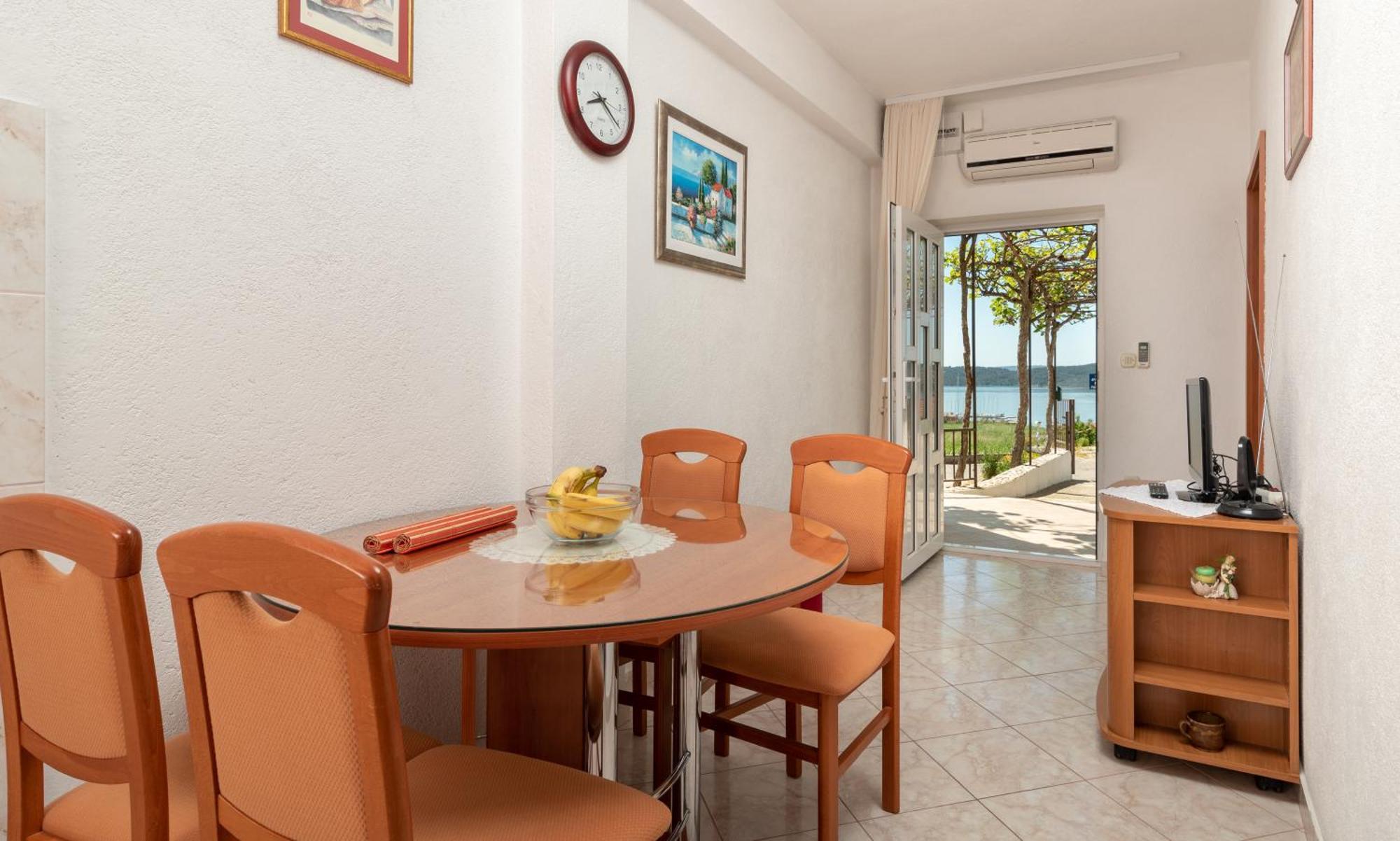 Apartments Villa Bella Vista Seget Trogir Bagian luar foto