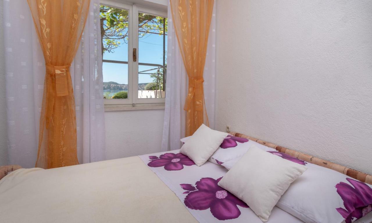 Apartments Villa Bella Vista Seget Trogir Bagian luar foto