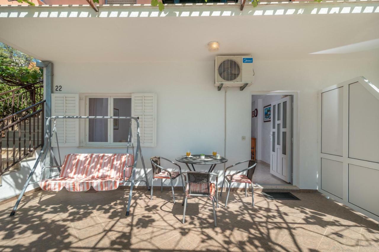 Apartments Villa Bella Vista Seget Trogir Bagian luar foto